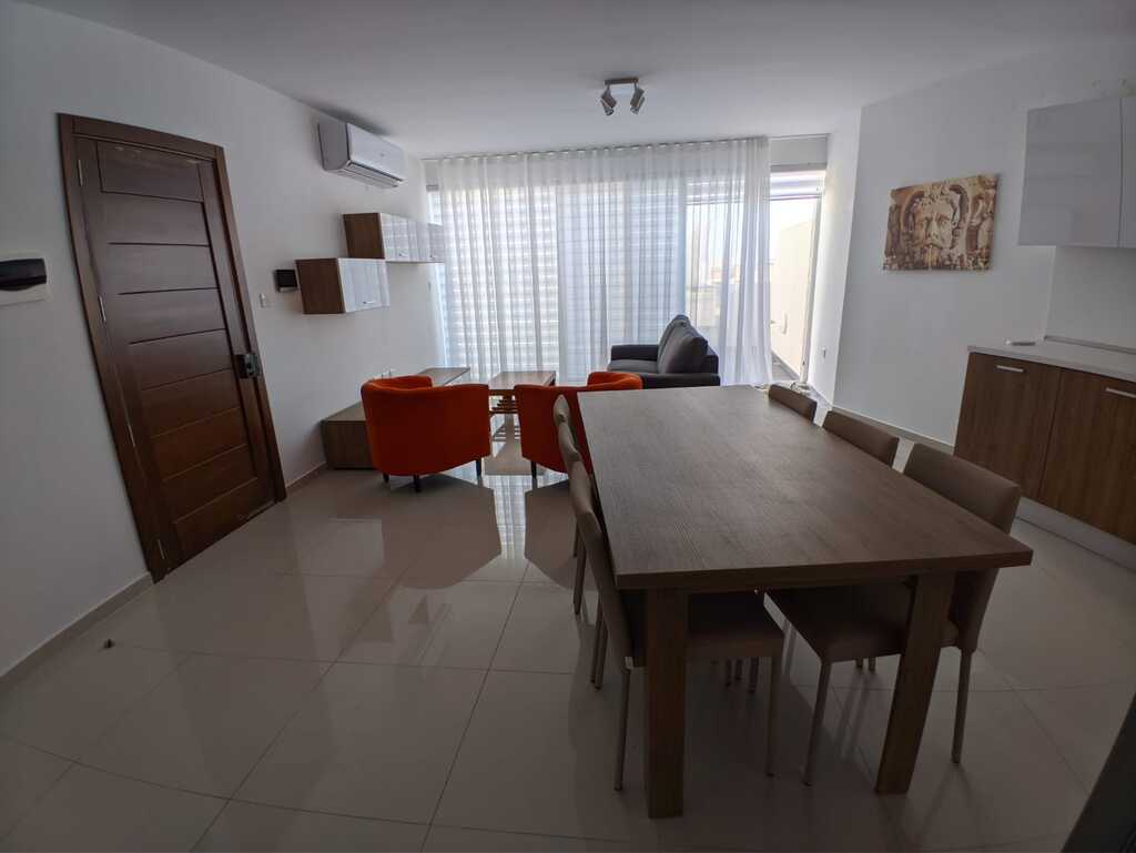 2 Bedroom Penthouse for Long Let in Mġarr - €1,300/month photo 2