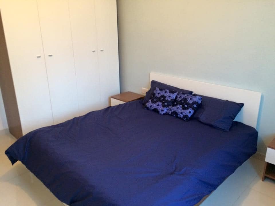 Bright Modern 2-Bedroom Apartment near Balluta Bay in Sliema photo 4