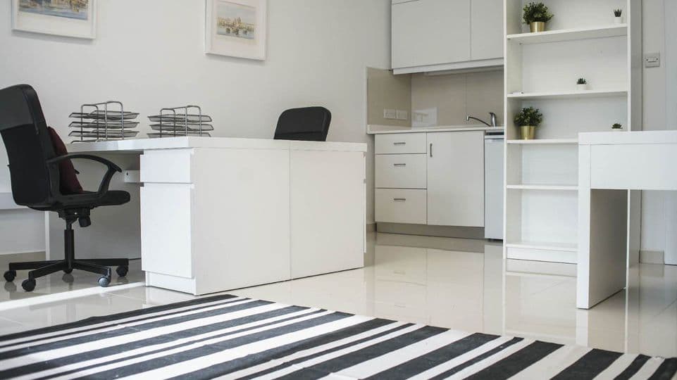 Office for Long Let in Mrieħel - €900/month