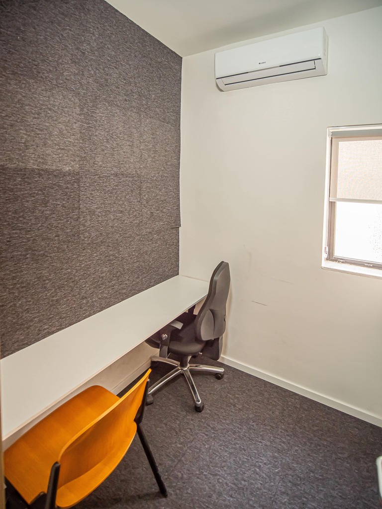 Office for Long Let in Ta' Xbiex - €7,000/month photo 15