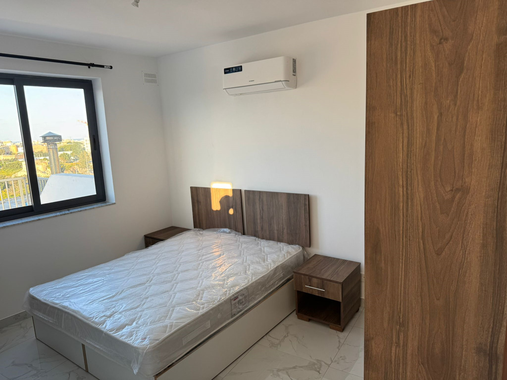 2 Bedroom Penthouse for Long Let in Swatar - €1,500/month photo 4
