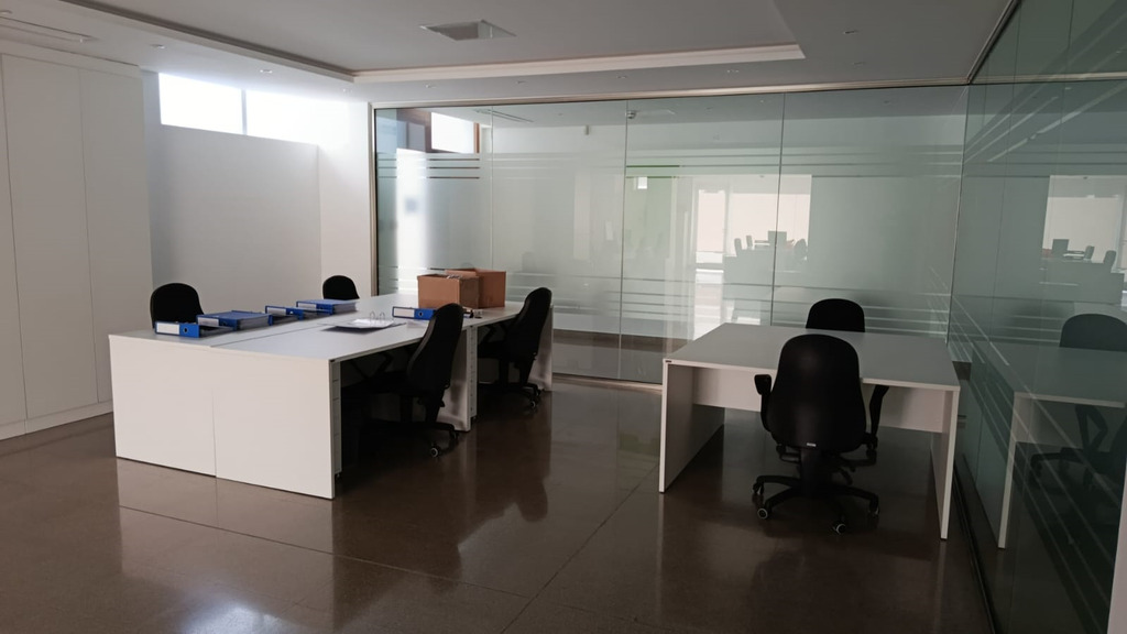 Office for Long Let in Naxxar - €1,000/month photo 2