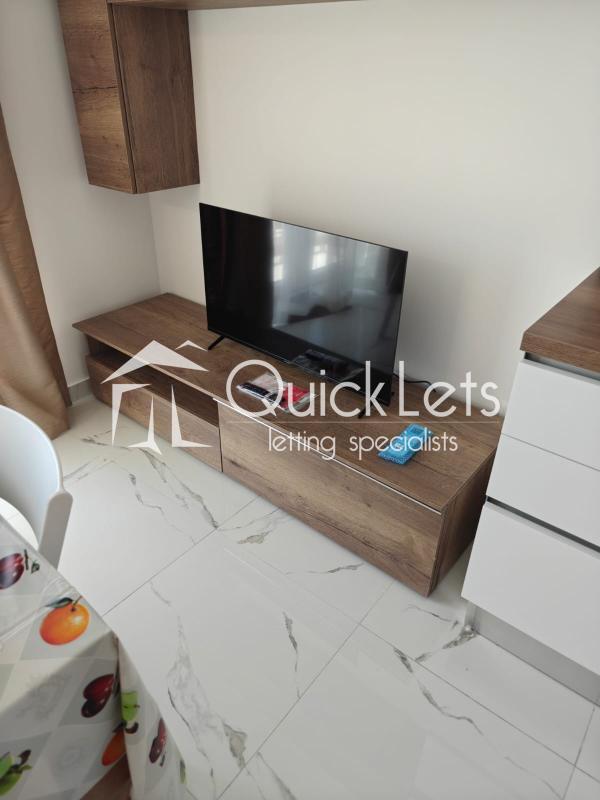1 Bedroom Apartment for Long Let in Ta' Xbiex - €1,500/month