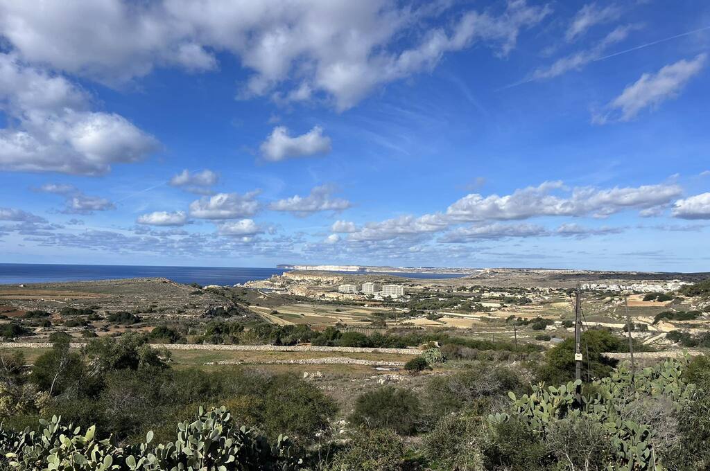 5 Bedroom Farmhouse for Long Let in Mġarr - €30,000/month photo 9