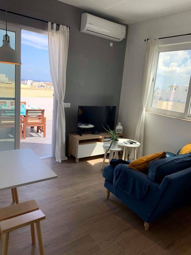 1 Bedroom Penthouse for Long Let in St. Julian's - €1,350/month photo 9