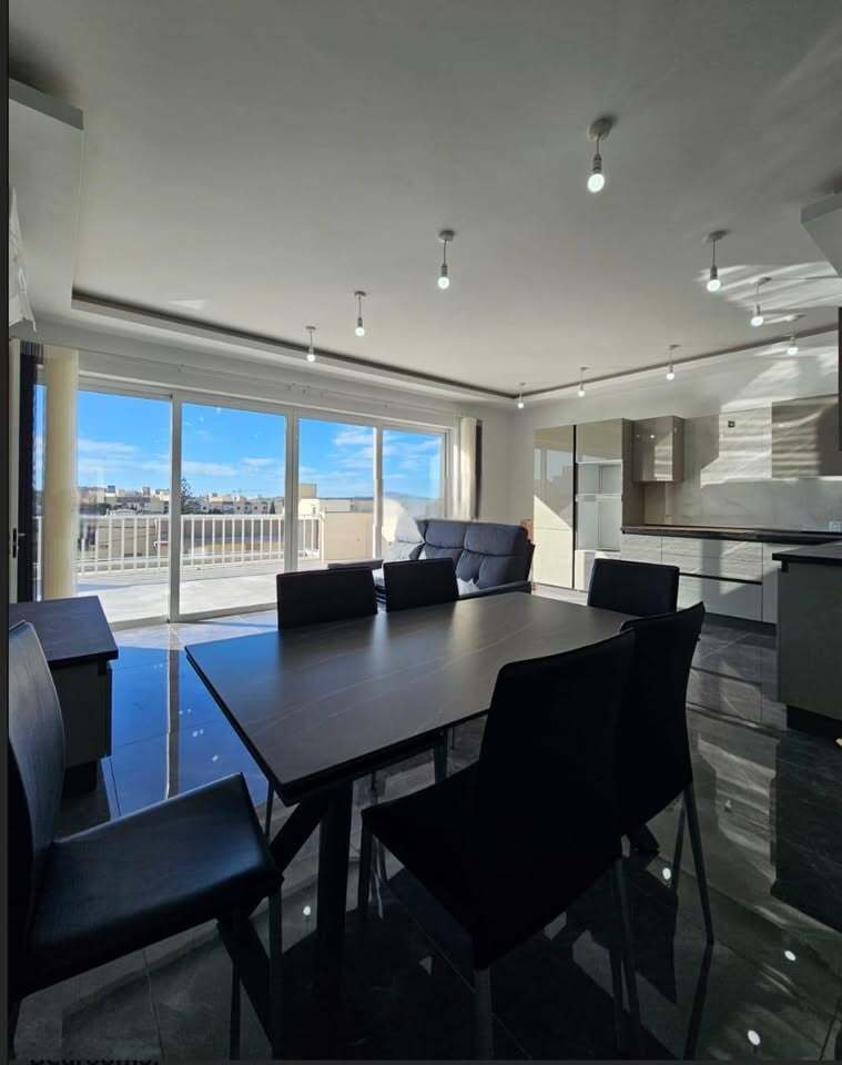 2 Bedroom Penthouse for Long Let in Rabat - €1,700/month photo 2
