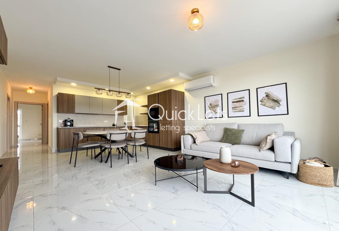 2 Bedroom Ensuite Penthouse for Long Let in Mellieħa - €1,900/month photo 4