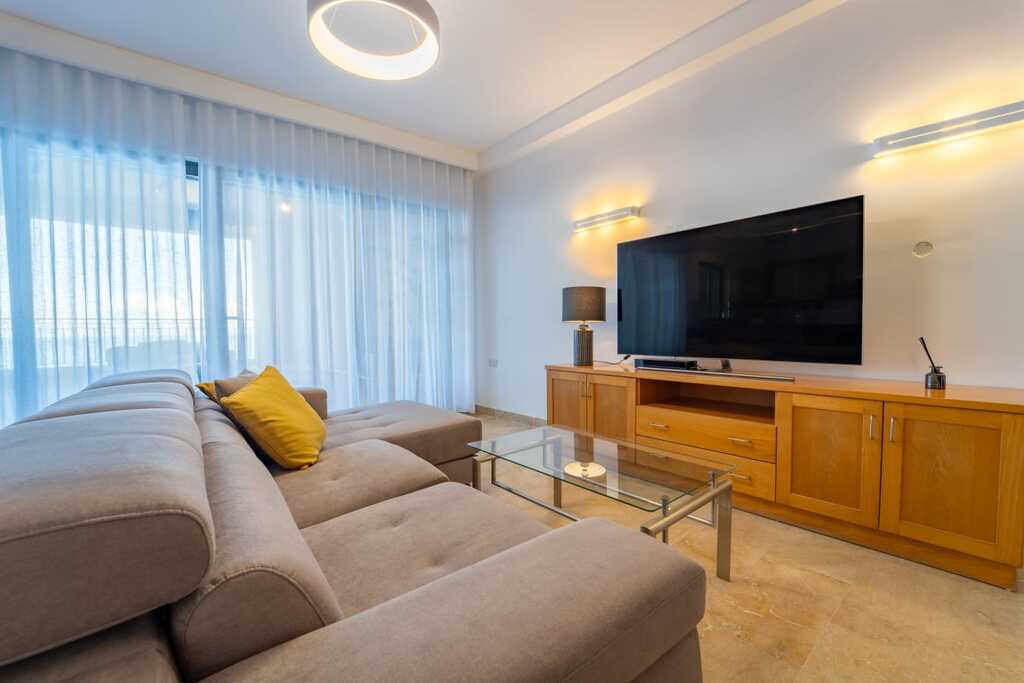 3 Bedroom Apartment for Long Let in Sliema - €4,500/month photo 9
