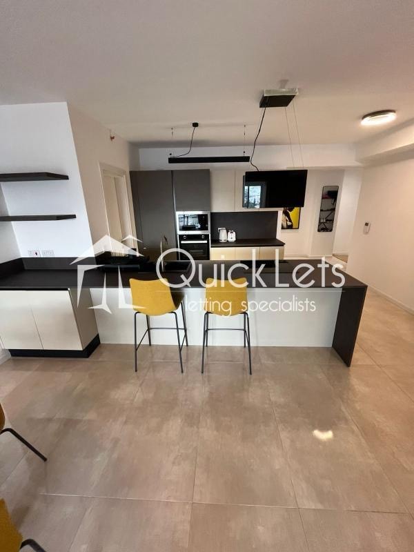 ST.JULIANS | APARTMENT | €1,900 /month photo 3