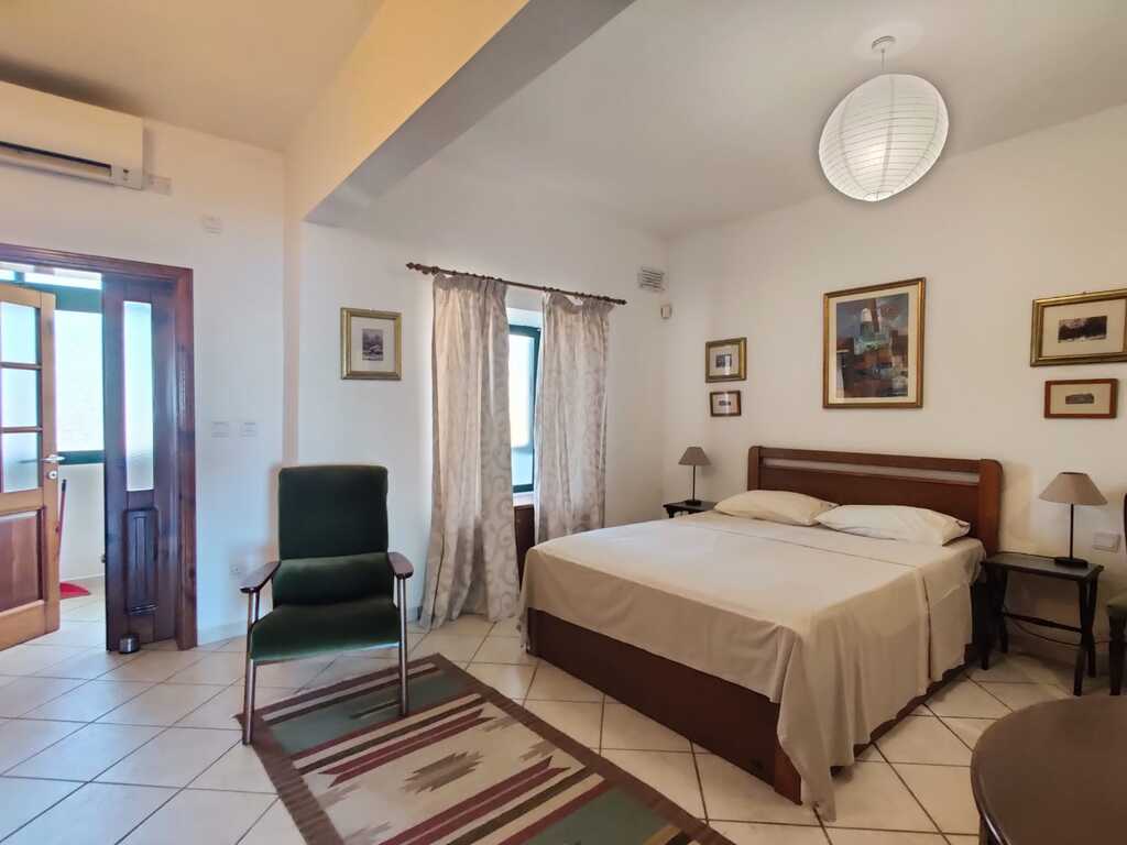 3 Bedroom Apartment for Long Let in Valletta - €2,500/month photo 5