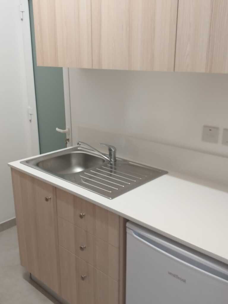 Office for Long Let in Msida - €650/month photo 2
