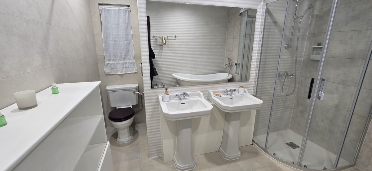 5 Bedroom Townhouse for Long Let in Sliema - €4,000/month photo 8