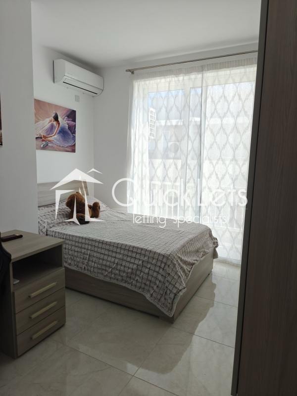 IMQABBA | BRAND NEW PENTHOUSE | €1,500 /month photo 4
