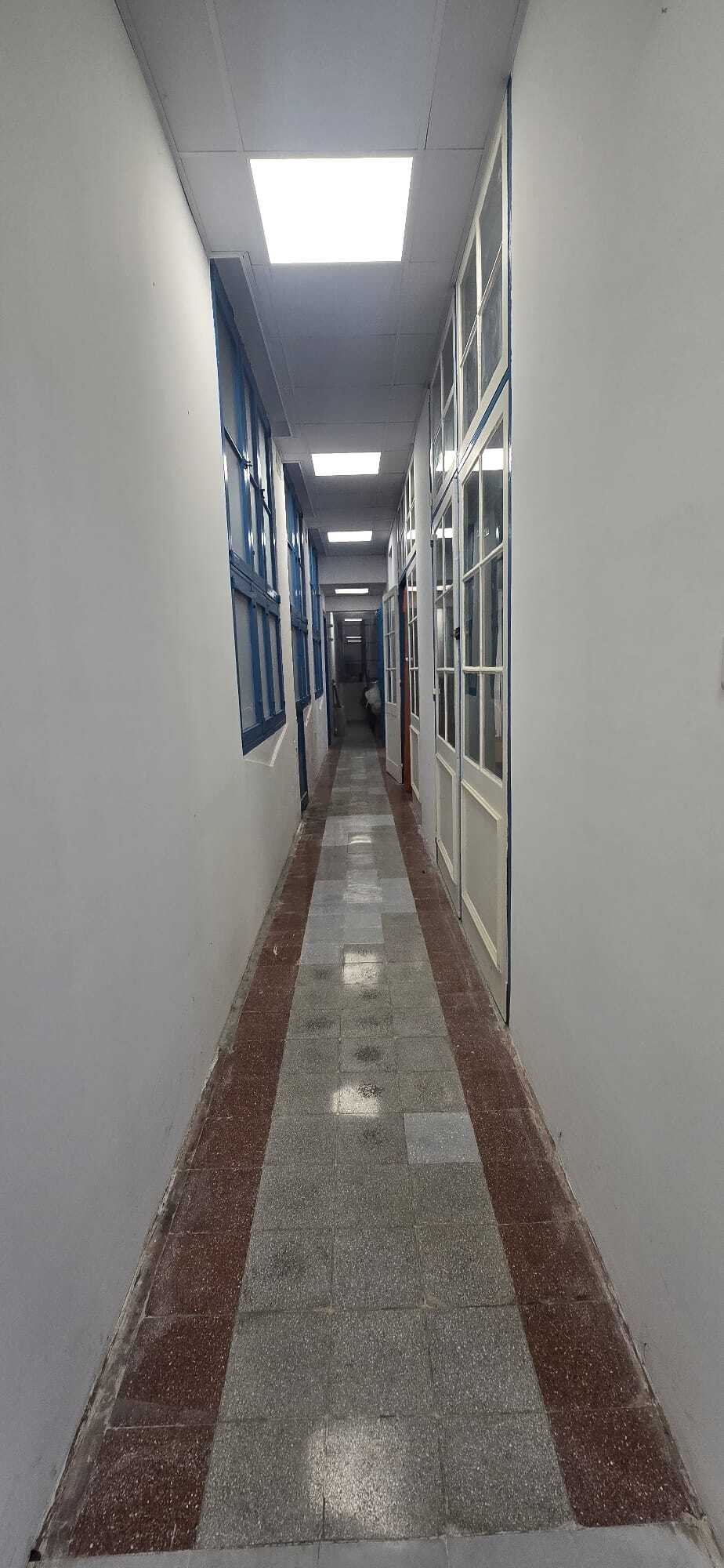 Office for Long Let in Valletta - €2,000/month photo 8