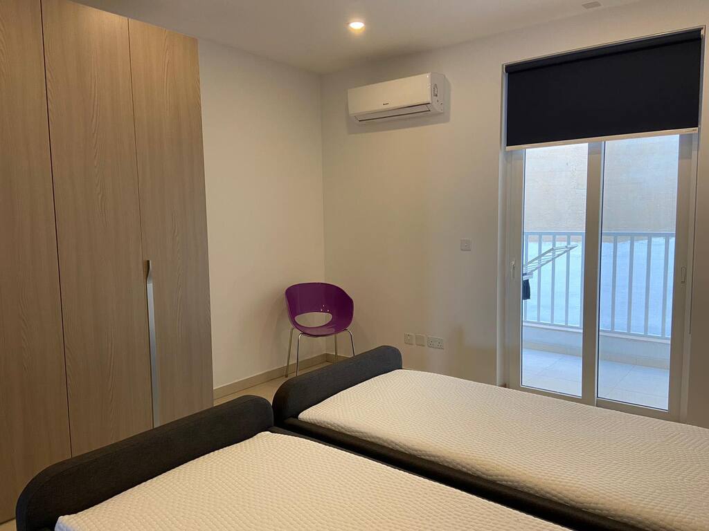 3 Bedroom Apartment for Long Let in Qawra - €1,800/month photo 7