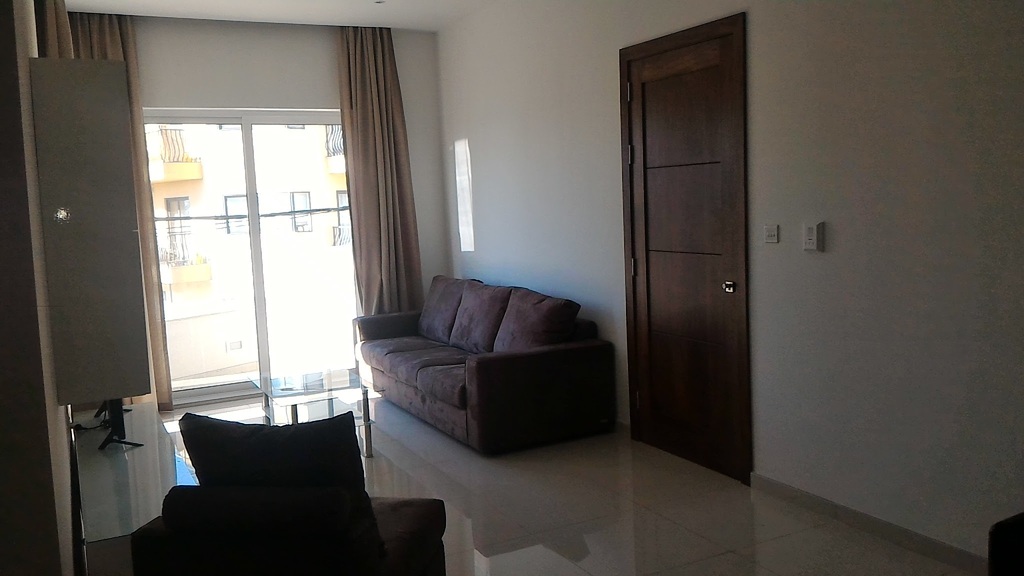 3 Bedroom Apartment for Long Let in San Ġwann - €1,400/month photo 4