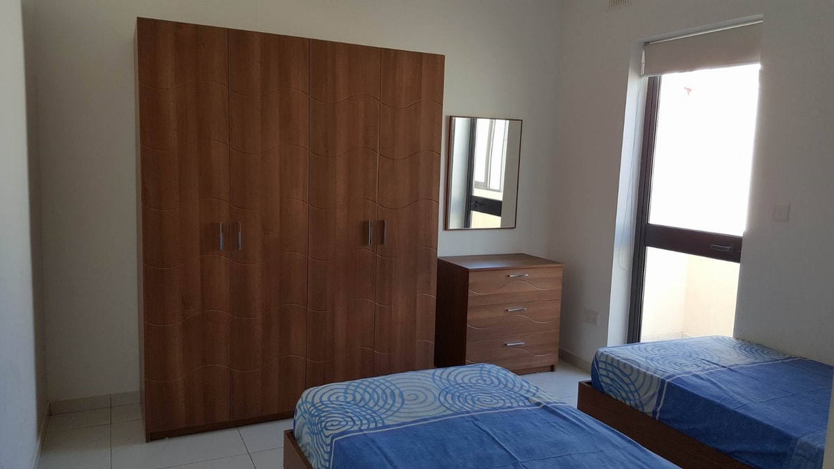 Beautiful 2-Bedroom Penthouse with Stunning Open Views in Birkirkara photo 7