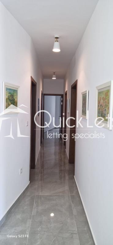 3 Bedroom Ensuite Maisonette for Long Let in Attard - €1,400/month photo 9