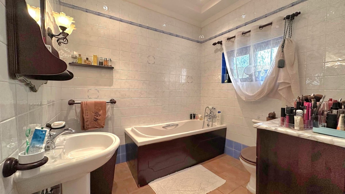 4 Bedroom Apartment for Sale in Valletta - €960,000 photo 8