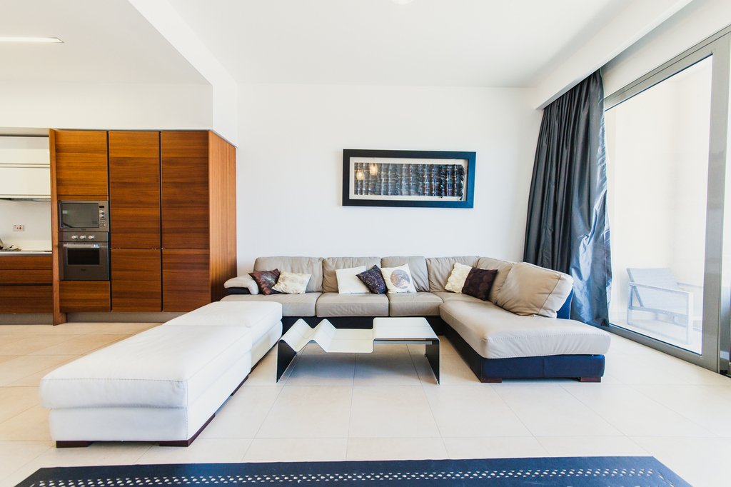 3 Bedroom Apartment for Long Let in Sliema - €3,150/month photo 3