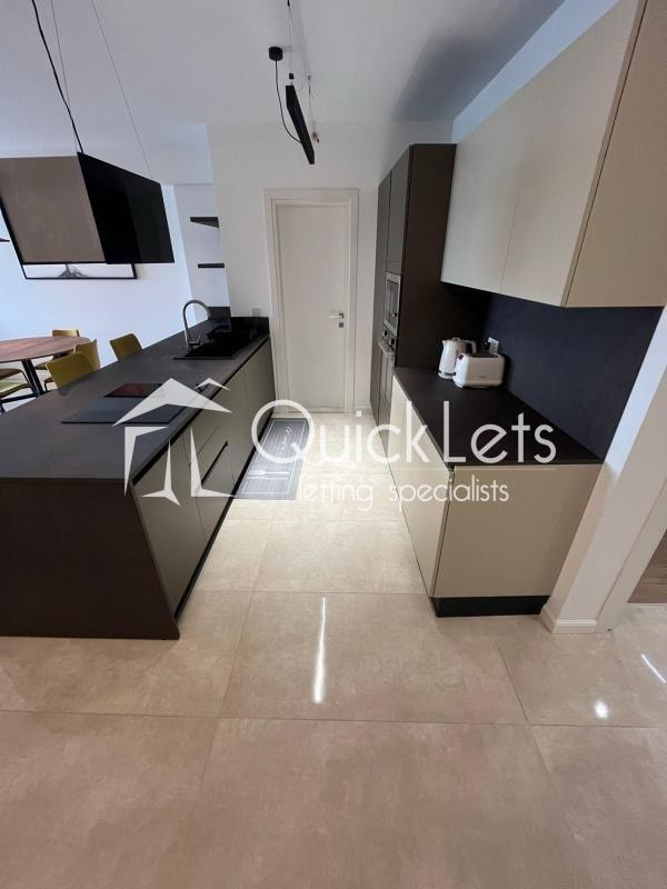 ST.JULIANS | APARTMENT | €1,900 /month photo 4