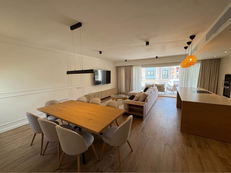 Highly Finished 3-Bedroom Apartment with A Large Terrace in Swieqi photo 5