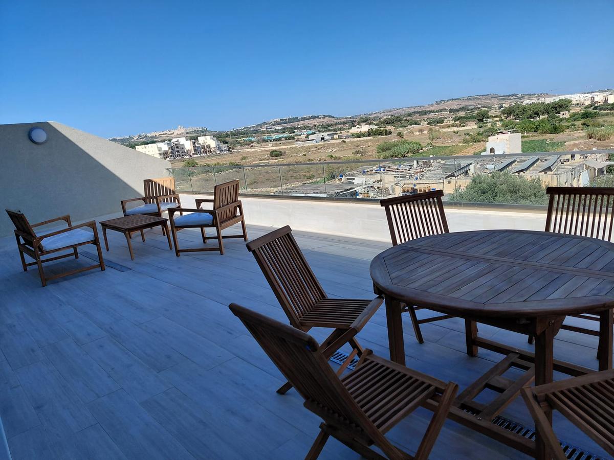 Designer-Finished 3-Bedroom Penthouse in Lija