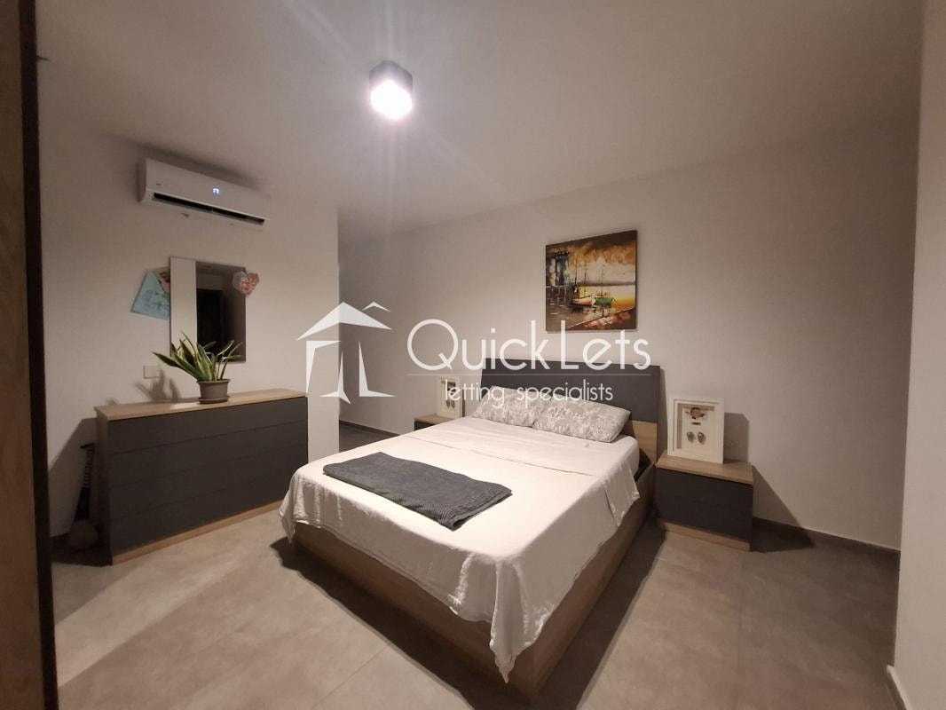 ST.PAUL’S BAY |APARTMENT | €1,800/month photo 3