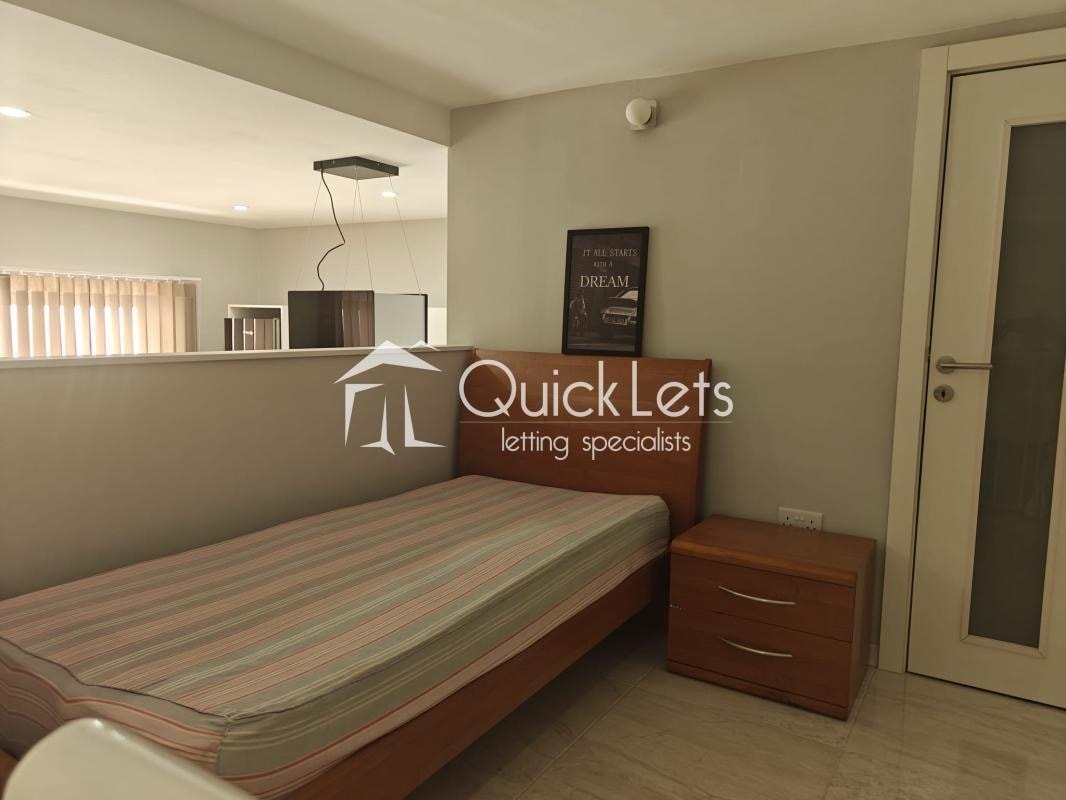 QORMI | Studio MAISONETTE  | €1,300 /month photo 4