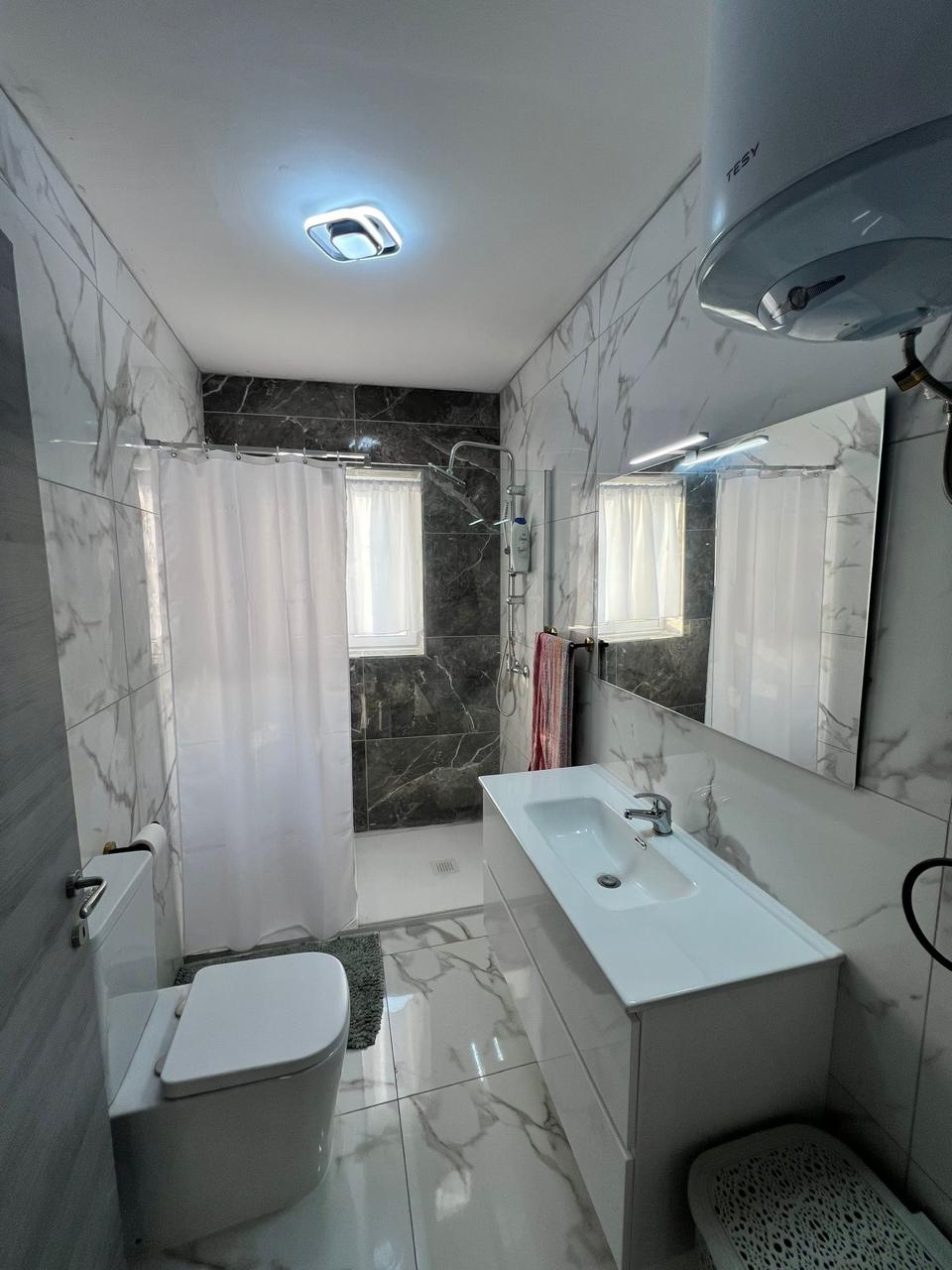 2 Bedroom Ensuite Penthouse for Long Let in Xgħajra - €2,000/month photo 8