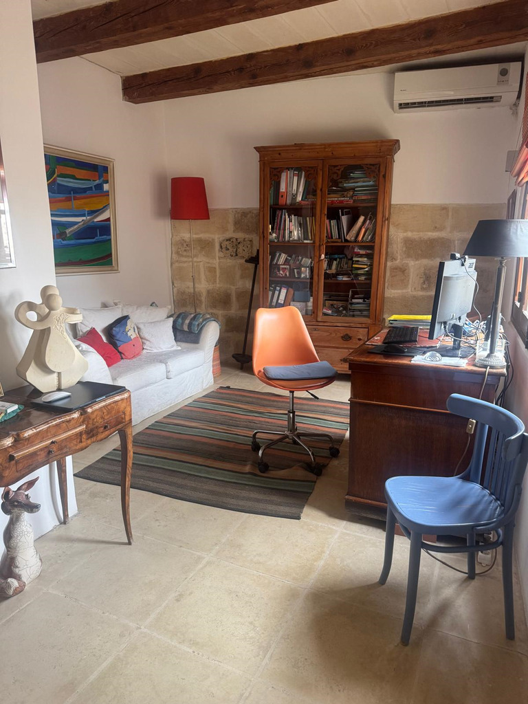 3 Bedroom House of Character for Long Let in Mġarr - €2,500/month photo 16