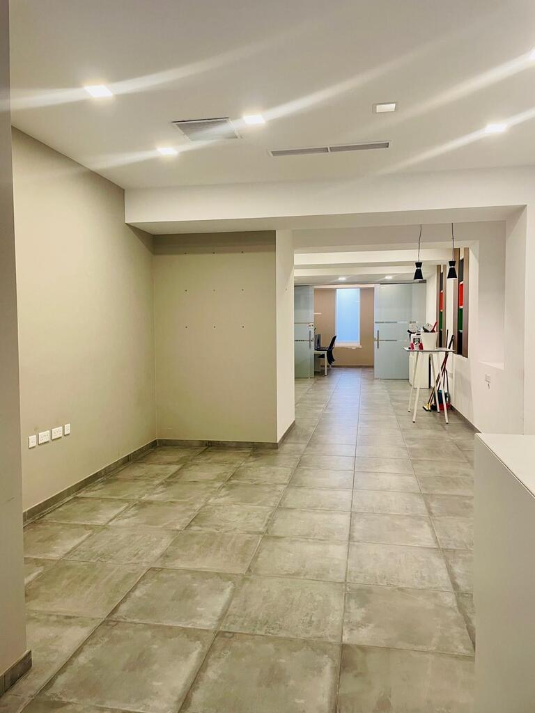 Shop for Long Let in Sliema - €3,450/month photo 2