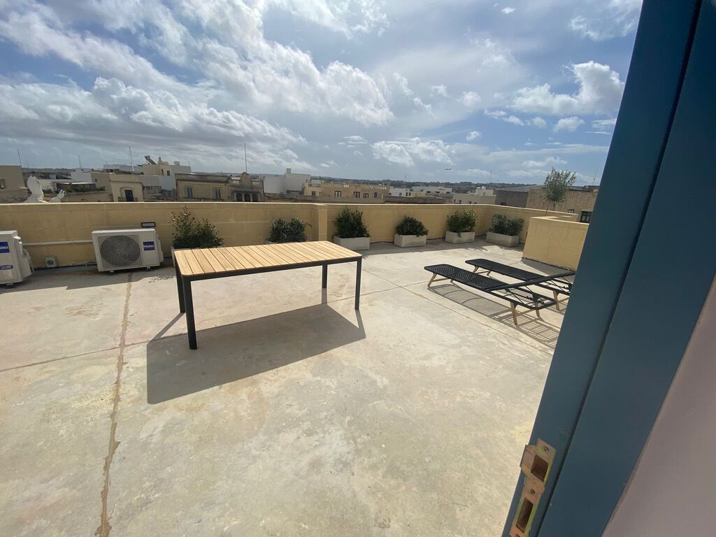 4 Bedroom Townhouse for Long Let in Siġġiewi - €5,000/month photo 14