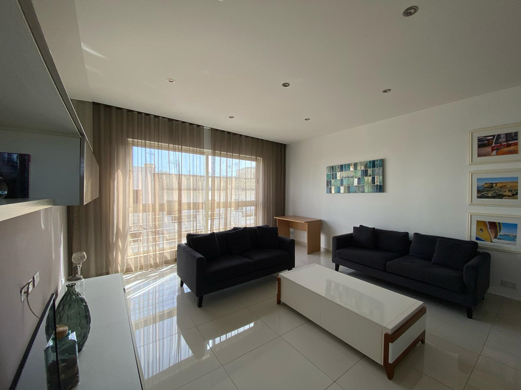 2 Bedroom Apartment for Long Let in Swieqi - €2,000/month photo 3