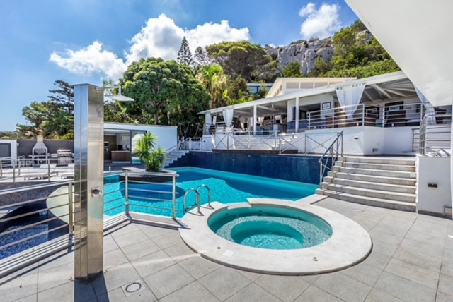 Magnificent & Luxurious Detached Villa with Panoramic Sea Views & Country Views in Mellieha photo 3