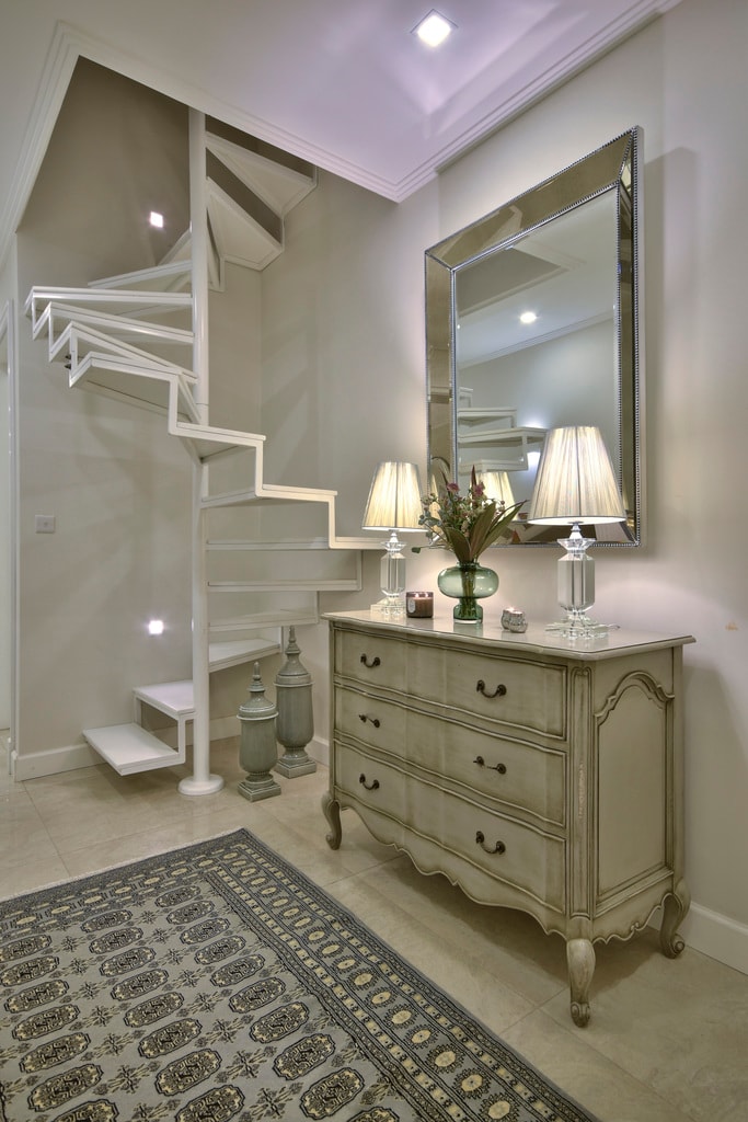 2 Bedroom Apartment for Long Let in Valletta - €6,500/month photo 2