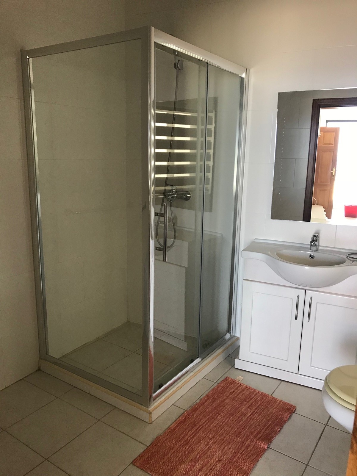 Stunning 2-Bedroom Penthouse with Sea Views in St Julians photo 6