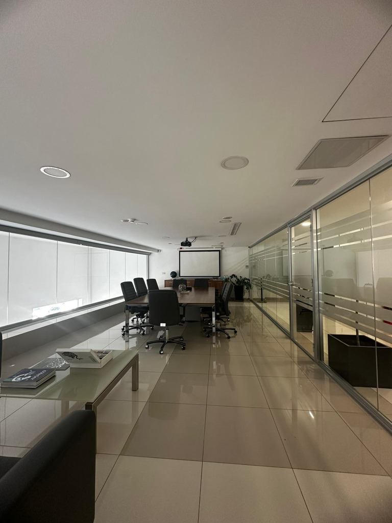 Office for Long Let in Ħamrun - €7,000/month photo 14