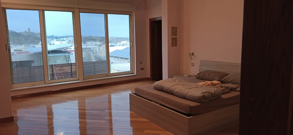 3 Bedroom Terraced House for Long Let in Pembroke - €1,500/month photo 12