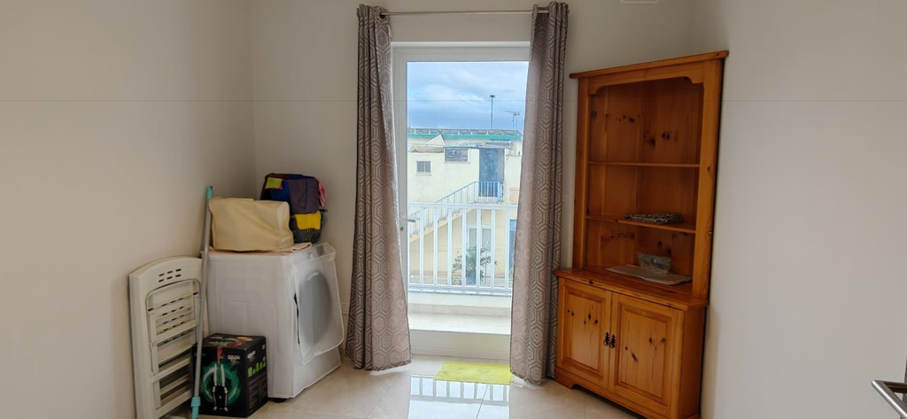 3 Bedroom Apartment for Long Let in Tarxien - €1,600/month photo 14