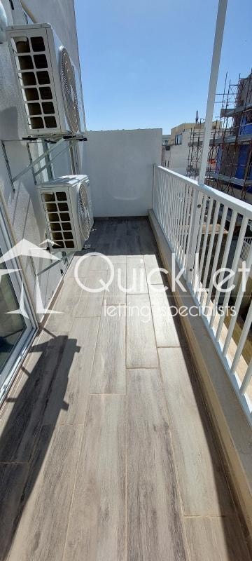 2 Bedroom Penthouse for Long Let in Marsaskala - €1,650/month photo 9