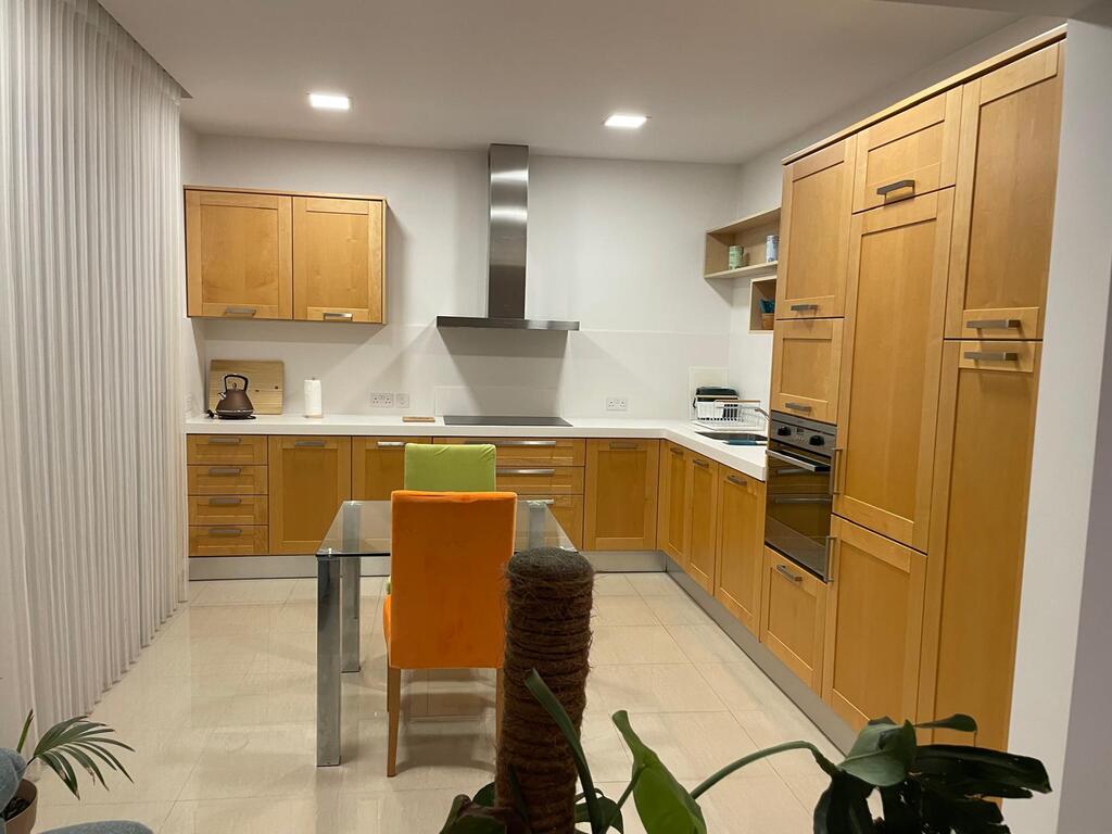 2 Bedroom Apartment for Long Let in Swieqi - €2,000/month photo 8