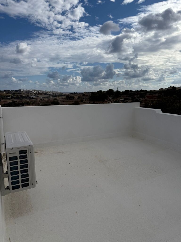 4 Bedroom Maisonette for Long Let in Żejtun - €2,400/month photo 12