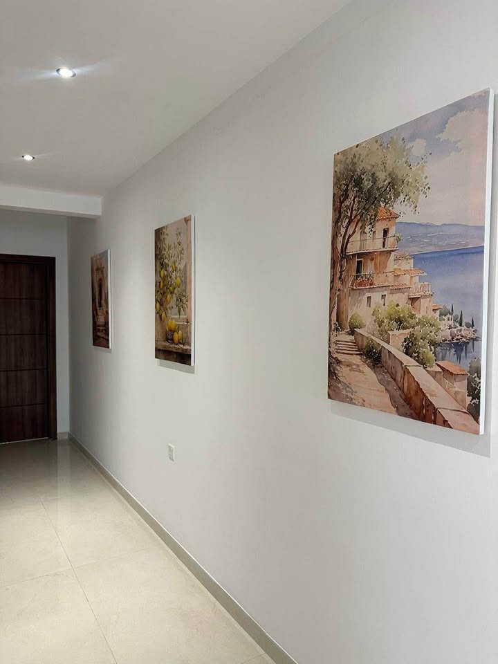Elegant Luxury 3-Bedroom Apartment in Balzan photo 3