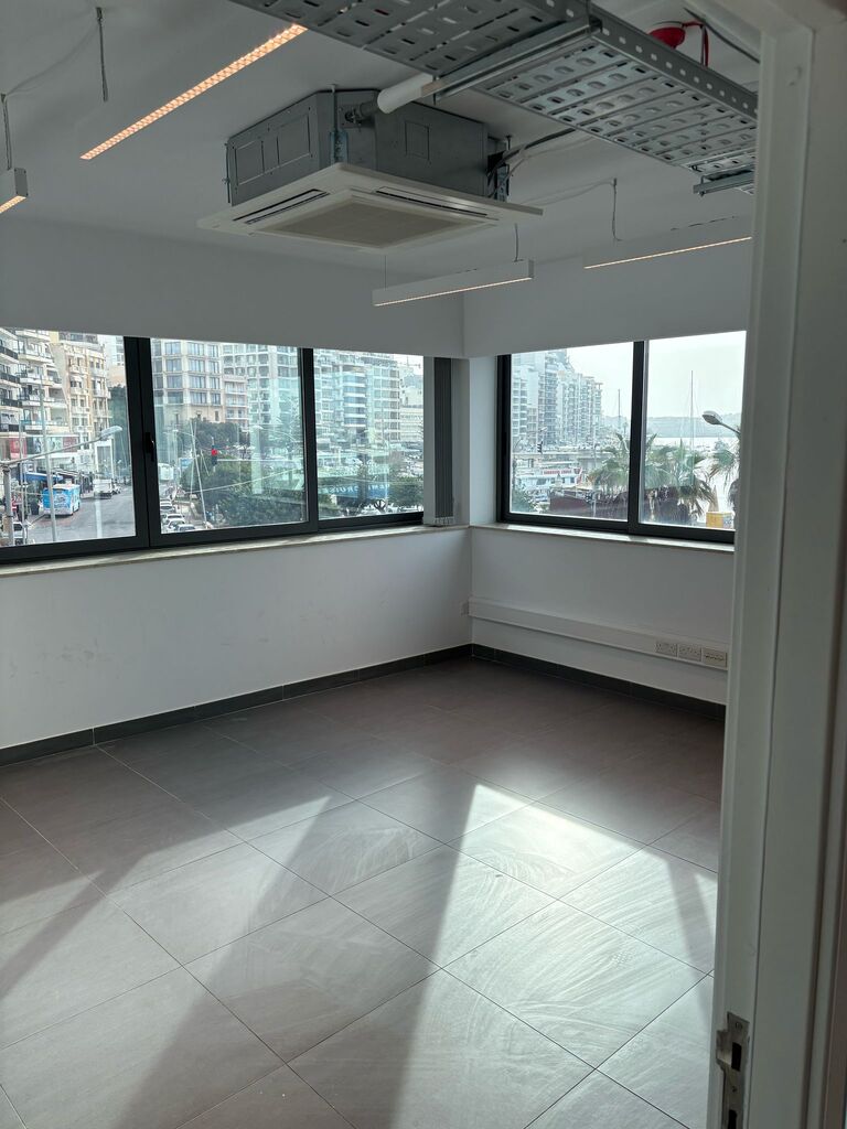 Office for Long Let in Sliema - €8,000/month photo 2
