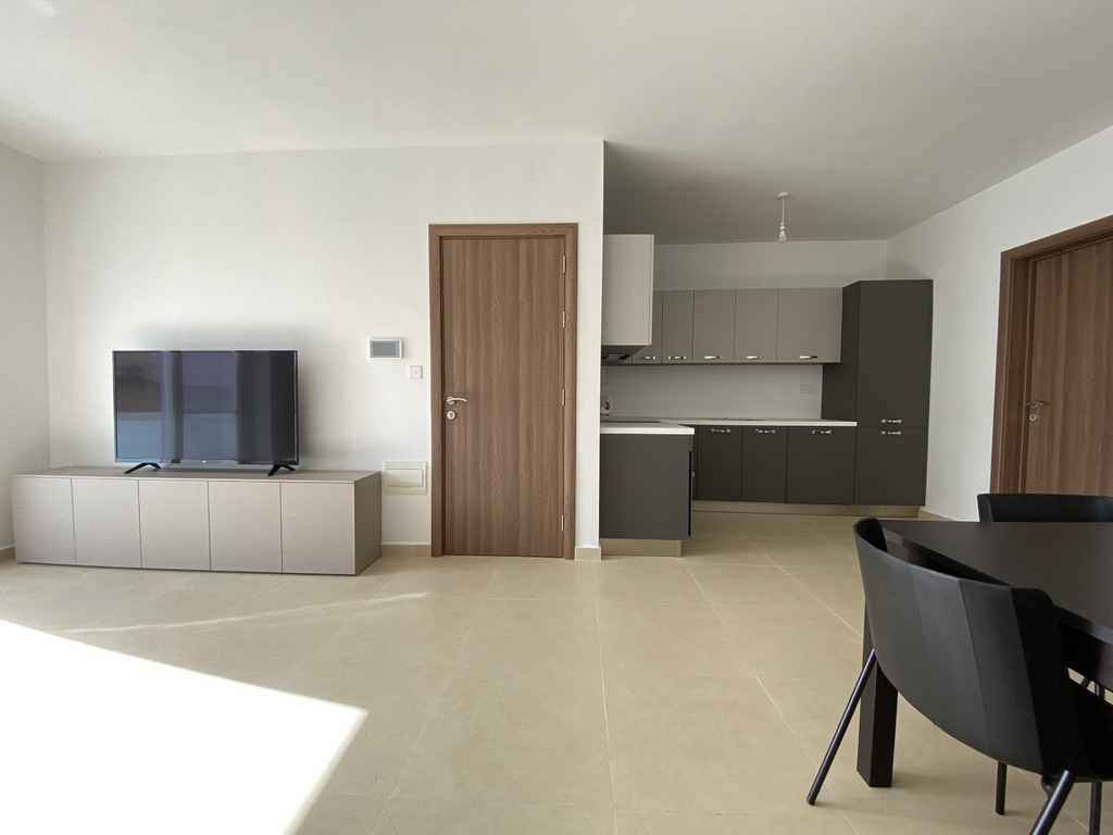 1 Bedroom Apartment for Long Let in Ħamrun - €1,100/month photo 4