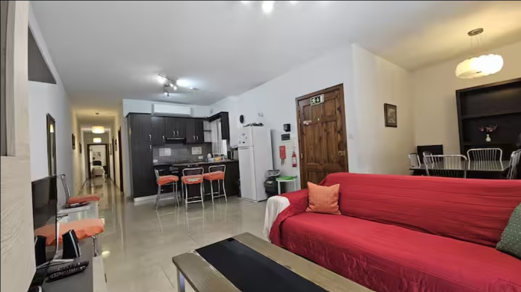 3 Bedroom Apartment for Long Let in Gżira - €1,800/month photo 2