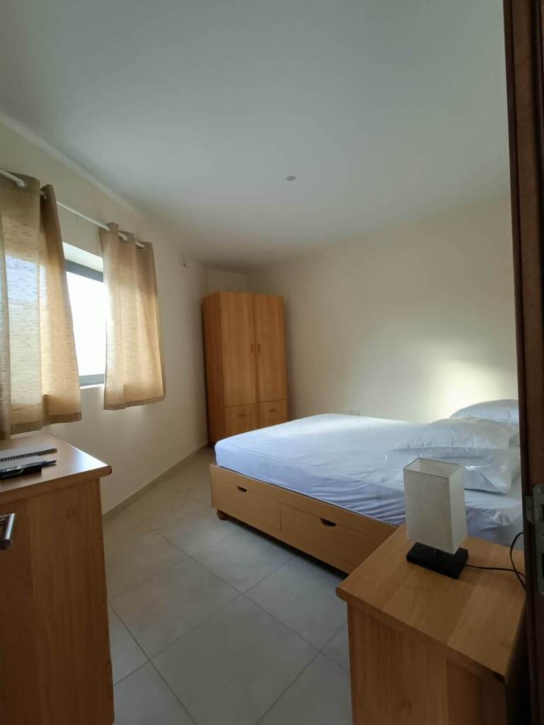 3 Bedroom Terraced House for Long Let in Baħar iċ-Ċagħaq - €2,300/month photo 10