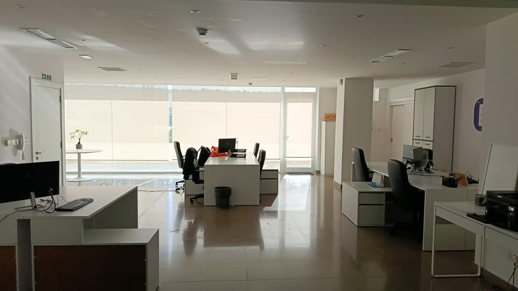 Office for Long Let in Naxxar - €1,000/month