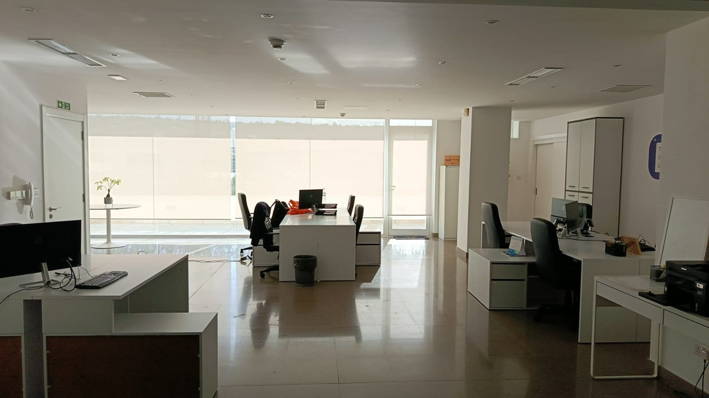 Office for Long Let in Naxxar - €1,000/month